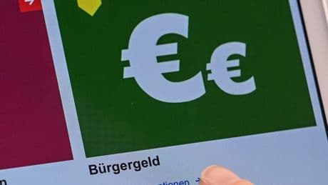 Bürgergeld trotz Erwerbsarbeit: 826.000 "Aufstocker": Staat zahlt sieben Milliarden Euro