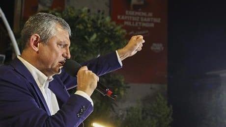 CHP Genel Başkanı Özgür Özel partisinin Beyoğlu mitinginde konuştu