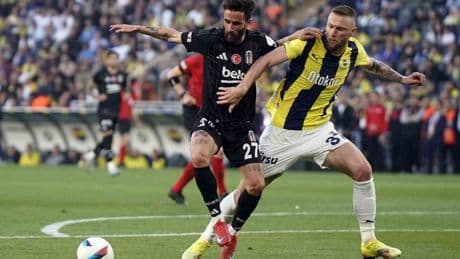 Fenerbahçe - Beşiktaş derbisi Avrupa'da manşetlerde! Mourinho ve Solskjaer düellosu dikkat çekti