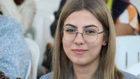 Esila Ayık hakim karşısında: Avukatlar ve gazeteciler salona alınmadı