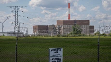 Trump aprueba un plan para potenciar la energía nuclear en EEUU  que reduce los requisitos para las licencias