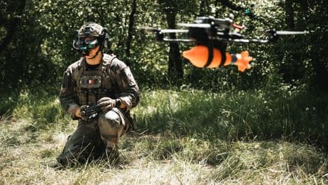 « Nous nous préparons à la guerre d’aujourd’hui » : l’armée française se forme aux drones d’attaque