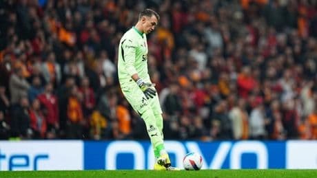 Fernando Muslera'dan takım savunmasına övgü!