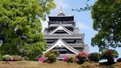 Japan: Puzzlespiel mit Felsen