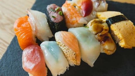 Cada vez ingerimos más mercurio a través del pescado. Hay quien quiere solucionarlo con probióticos "de diseño"