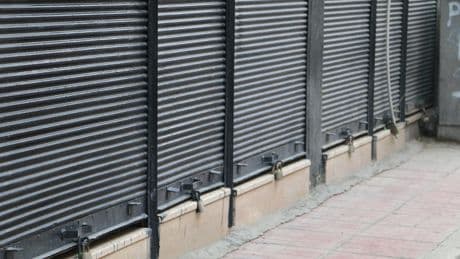 Yılın ilk beş ayında her gün 325 esnaf kepenk kapattı