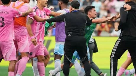 Aumentan a nueve los partidos de sanción a Luis Suárez