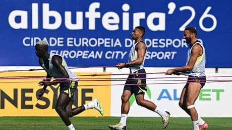 Fransız devinden Fenerbahçeli isme transfer kancası!