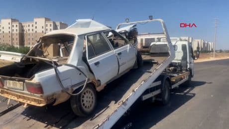 Şanlıurfa'da otomobiller çarpıştı: 1 ölü, 2 yaralı