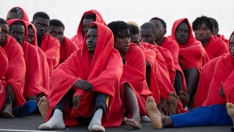 Más de 70 migrantes llegan en patera a las costas de España en las últimas 24 horas