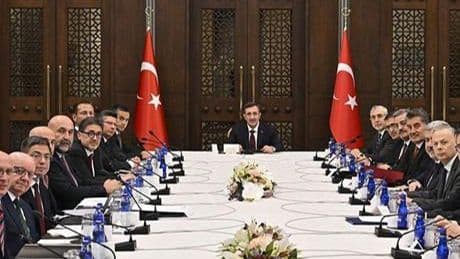 Cumhurbaşkanı Yardımcısı Yılmaz metal sektörü temsilcileriyle bir araya geldi