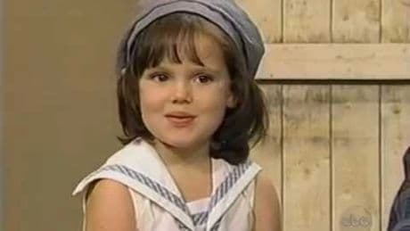 Qué fue de Brittany Holmes, la niña que fue Darla en &#039;Una pandilla de pillos&#039;