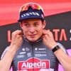 15de ritzege in een grote ronde voor Jasper Philipsen, nummer 16 zit nog minstens elf ritten in de wachtkamer: “Mini-stage van maken”