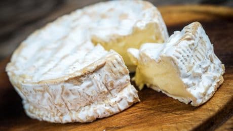 Fromages contaminés : après une première alerte en juin, aurait-on pu éviter ce scandale sanitaire ?