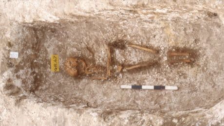 Dos esqueletos de hace 1.300 años encontrados en cementerios distintos del sur de Inglaterra tenían abuelos del África subsahariana