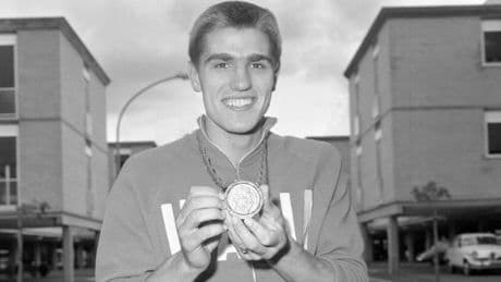 Nino Benvenuti &egrave; morto: la leggenda della boxe, oro olimpico a Roma &lsquo;60, aveva 87 anni