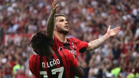 Milan, Rafael Leao saluta Theo Hernandez: «Non doveva finire così»