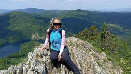 Touristin fotografierte Lucia (†44)  - Stürzte Wanderin nach diesem Foto in den Tod?