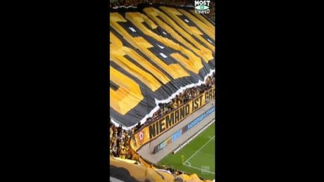 Dynamo-Fans begeistern - Gänsehaut-Choreo von Dresden