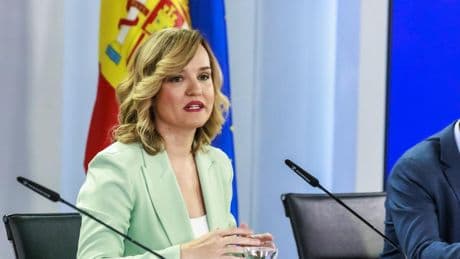 El Gobierno asume el golpe de Cerdán en prisión y niega indicios de financiación ilegal en el PSOE