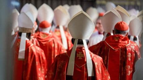 Konklave beginnt: Die Papstwahl im TV verfolgen