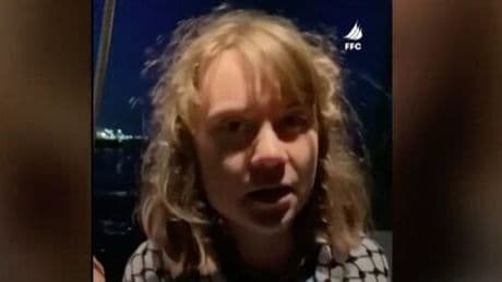 Il messaggio di Greta Thunberg dal veliero intercettato da Israele