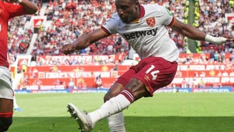 Fußball-Transferblog: Transfer-Wahnsinn in England geht weiter