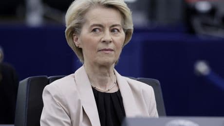 Von der Leyen enmienda a Sánchez y relaja las exigencias ecológicas de la PAC para los agricultores