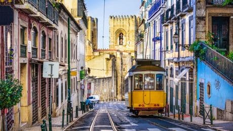Popular European capital to get 14 ‘quiet zones’- and tourists can be fined up to £1,700 for being too noisy