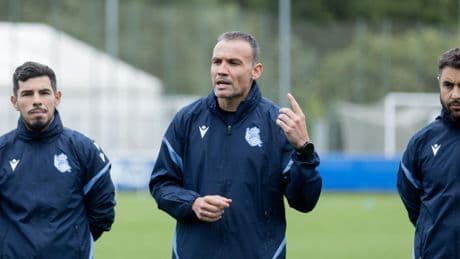 Ya se conoce la alineación de la Real Sociedad de Sergio Francisco en Valencia