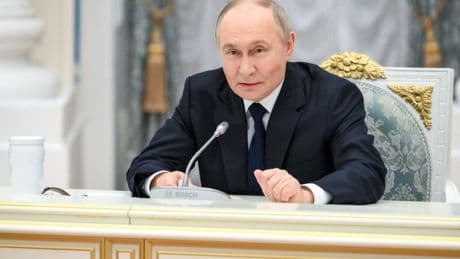 "Nous devons les étrangler": Vladimir Poutine menace les entreprises occidentales encore en Russie et qui nuisent à ses intérêts