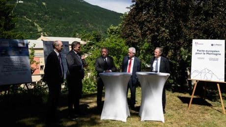 JO d’hiver 2030 : le gouvernement se délocalise à Briançon et présente ses priorités pour les Jeux dans les Alpes françaises