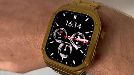'I tried Amazon's gold smartwatch and it's ideal if you want bling on a budget'