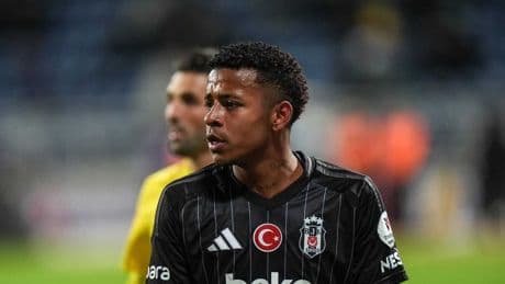 Siyah-beyazlılarda Keny Arroyo krizi