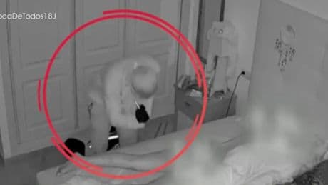 32 Dakikalık kâbus:  Hırsız çıplak uyuyan kadının odasına 8 kez girdi
