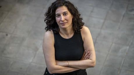 Olalla Castro, escritora: En Mañana’ quería atravesar algo tan doloroso que lleva a la pérdida del lenguaje