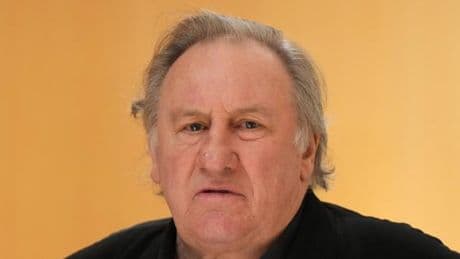 Pourquoi une juge d’instruction demande le renvoi de Gérard Depardieu pour deux viols