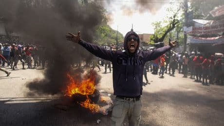 « Le peuple haïtien est à la merci de la violence des gangs » : plus de 3 000 personnes ont été tuées en Haïti depuis janvier, dénonce l’ONU