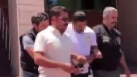 'Kız arkadaşımı rahatsız' etsin kavgası can aldı