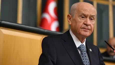 Son Dakika... Devlet Bahçeli, gazetecileri hedef aldı: 'Yarım aydınlar, safralaşmış uzmanlar...'