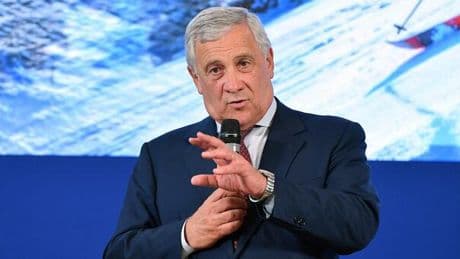 Tajani, l?incontro a Milano con Marina Berlusconi. E Forza Italia lancia la battaglia anti-tasse