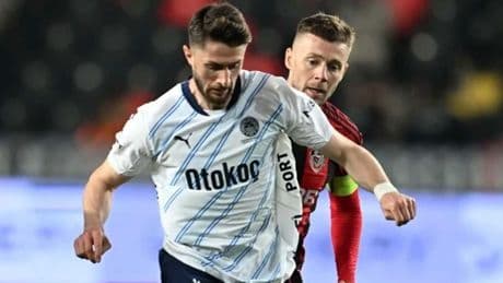 Fenerbahçe, İsmail Yüksek'in sözleşmesini uzattı