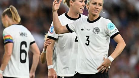 Platzverweis gegen Frankreich: Hendrich nur für ein Spiel gesperrt