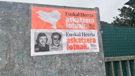 Jóvenes de Bildu homenajean a dos miembros de ETA fusilados en el franquismo para defender "la libertad de Euskal Herria"