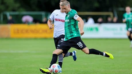 Preußen-Routinier flexibel - Lorenz macht auch den Zehner!