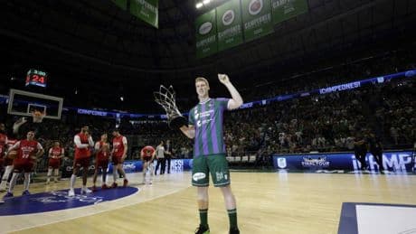 El Unicaja ofrece la BCL a sus socios más veteranos