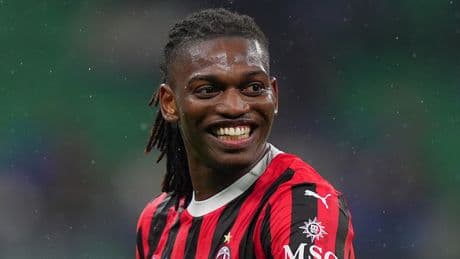 Genoa-Milan, Conceiçao punta su Leao: in A ha segnato solo in trasferta e mette i Grifoni nel mirino con un nuovo look