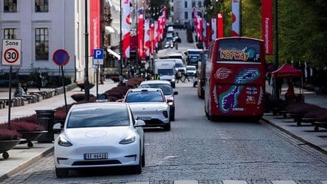 Norvegia: a giugno vendite elettriche al 97% del totale mercato, domina Tesla (+24%)