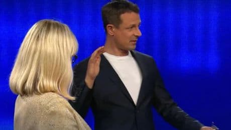 Störenfried bringt Alexander Bommes bei „Gefragt – Gejagt“ ins Schwitzen