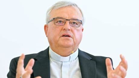 Speyer: Bischof Karl-Heinz Wiesemann bittet wegen sexuellen Missbrauchs im Bistum um Vergebung